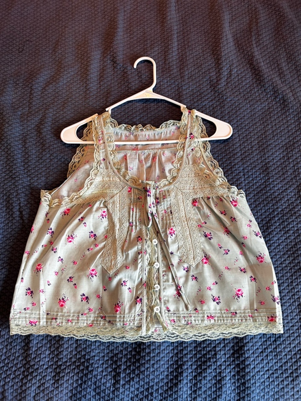 Floral Lace Trim Sleeveless Blouse in Light Sage with Pink Flowers